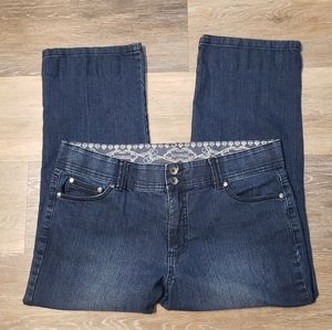 (1066) Women's: 10 Bandolino Denim Capri- W10